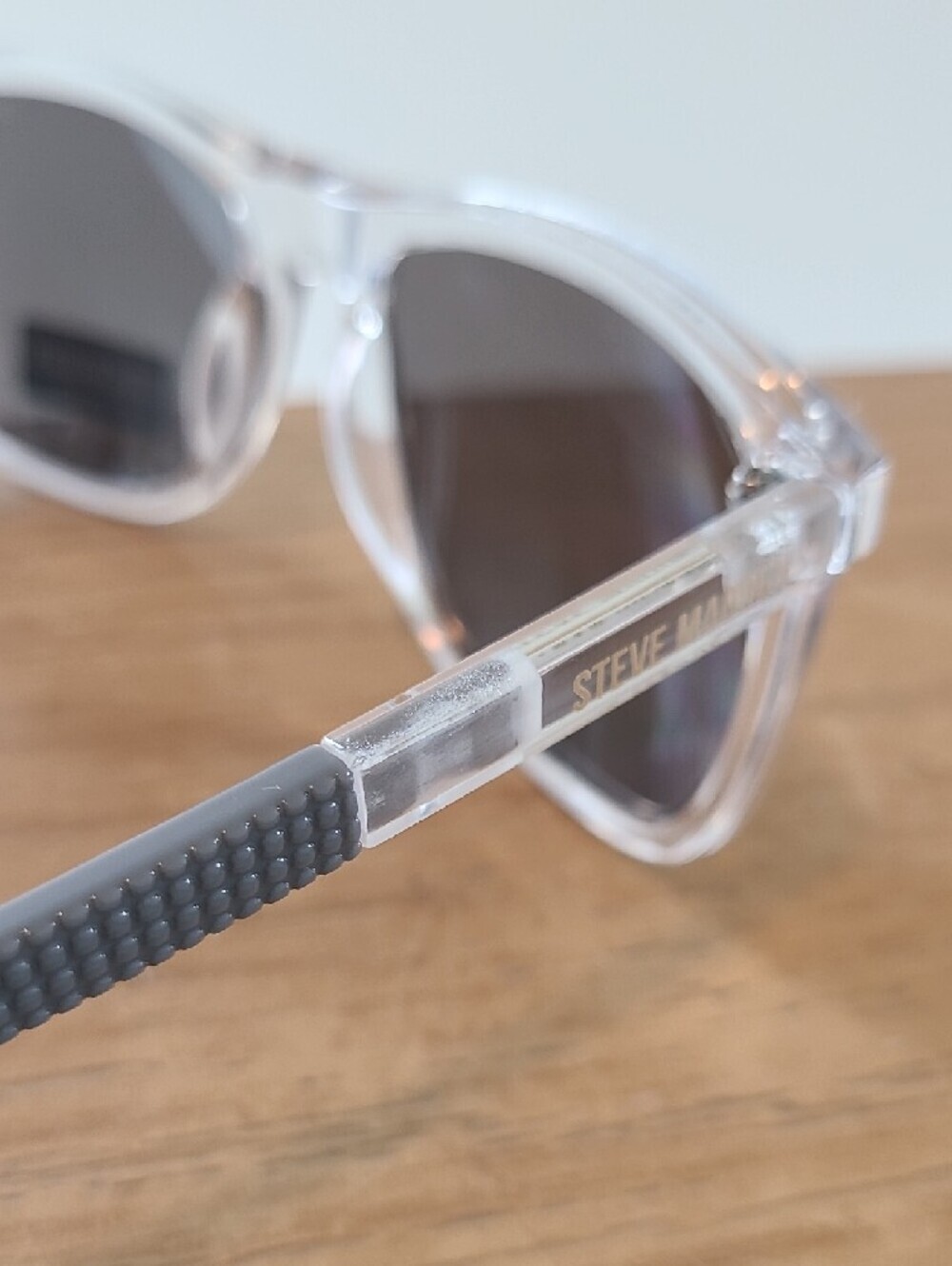 Steve Madden Clear Frame Sunglasses with Reflective Lenses - Picture 5 of 7